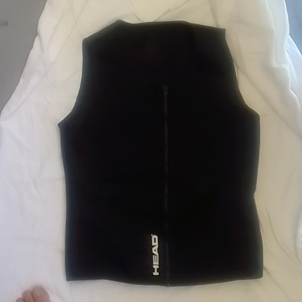 Wet suit top for women